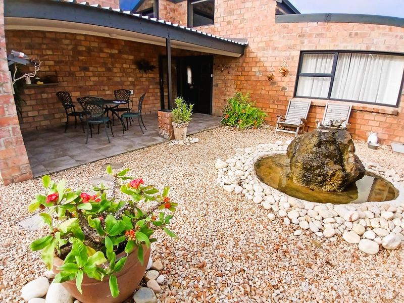3 Bedroom Property for Sale in Stilbaai Wes Western Cape